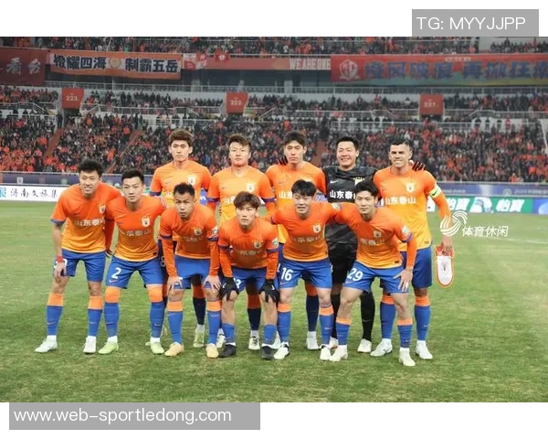 山东泰山于10月10日重返训练场全力备战即将对阵浙江队的关键比赛 山东泰山于10月10日重返训练场全力备战即将对阵浙江队的关键比赛